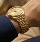 Franklord Regal Sapphire Roman Gold in Gold | Maha Vastu-Inspired Timepiece for Prosperity thumbnail 5